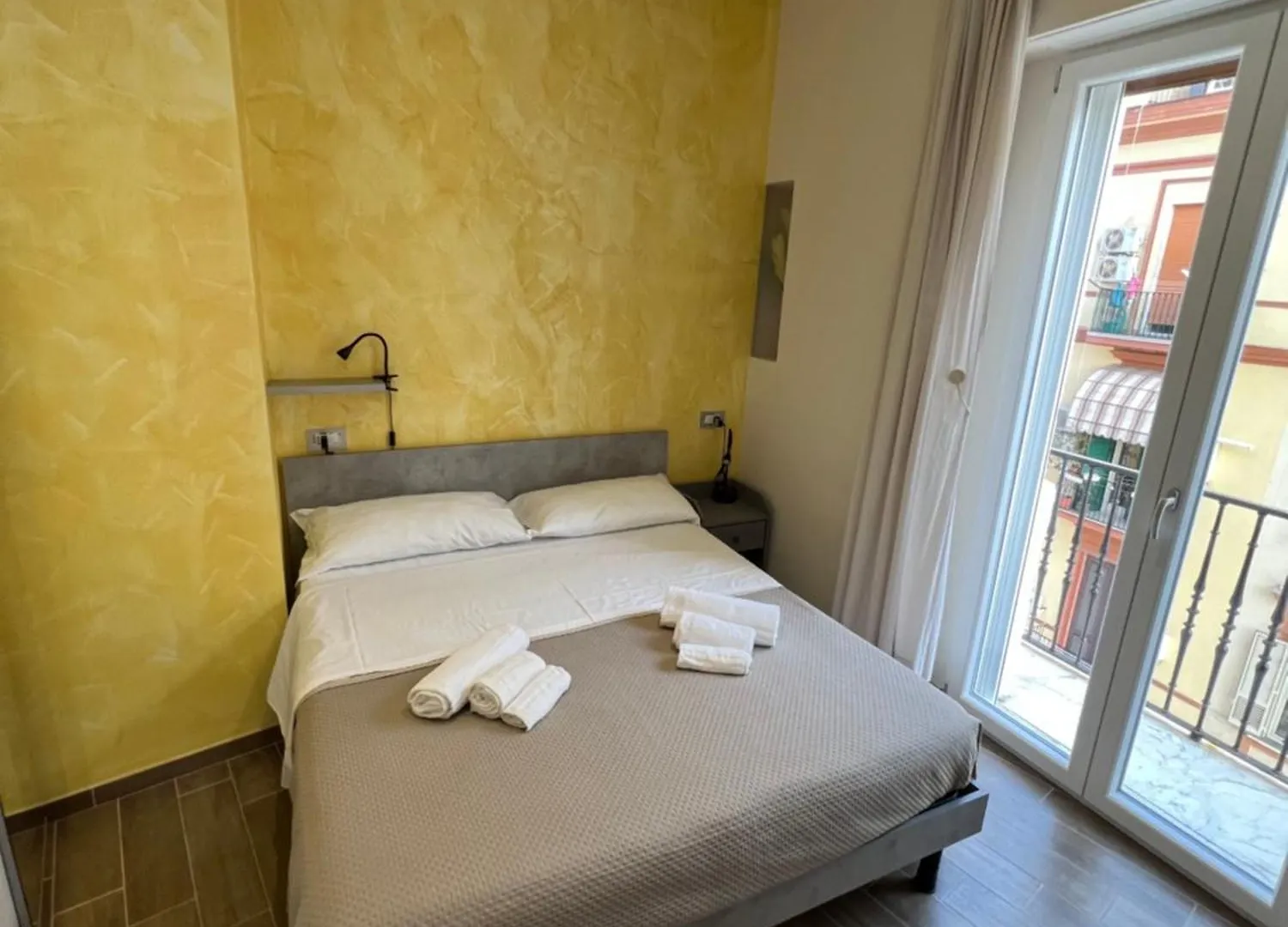 Casa de hóspedes Metropolis Home Nápoles Itália